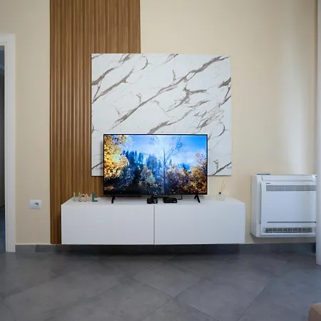 Luxe * Tirana