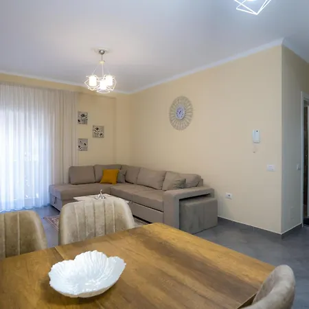 Luxe Apartment